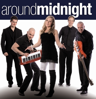 Lyt til Around Midnight og se repertoiret