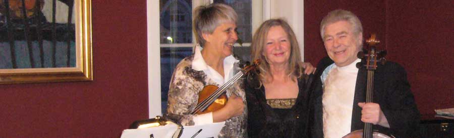 Trio a la Carte - fejende wienervalse - hidsende czardas og klassiske �re-h�ngere