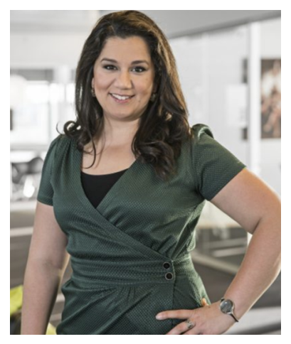 Simi Jan - journalist - foredragsholder - ordstyrer - booking