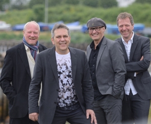 Fenders 33 r med dansk pop / rock i den musikalske superliga
