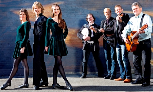 Trad Lads og Green Steps sprængfyldtenergisk irsk musik og dans