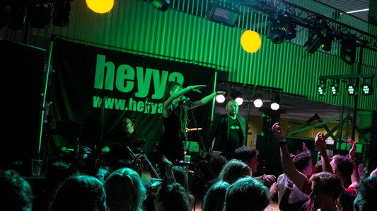 Jeyya - hits fra år 2000 og frem til i dag