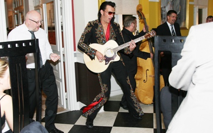 Elvis Duo show